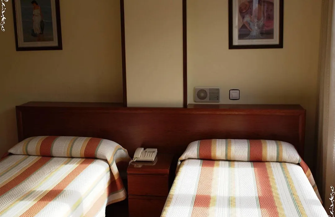 Hostal San Glorio-1